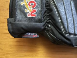 GUANTES NUEVOS DE KRON THINSULATE NEGROS