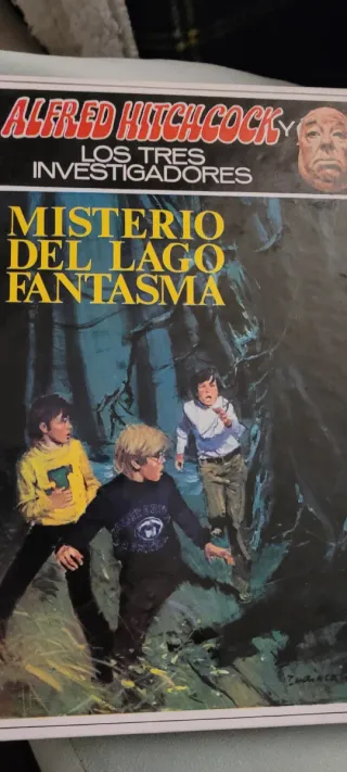 Colección 40 libros Los tres investigadores.