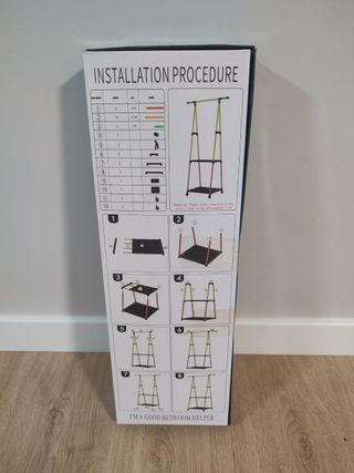 Perchero Metálico con Estantes Negro