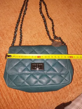 Borsa tracolla Bobi verde trapuntata