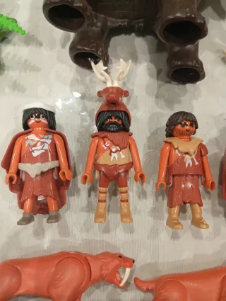 Playmobil Prehistoria Mamut y Figuras