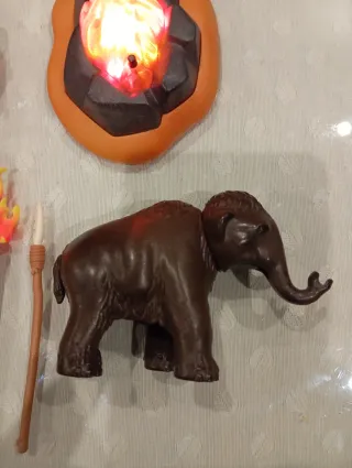 Playmobil Prehistoria Mamut y Figuras