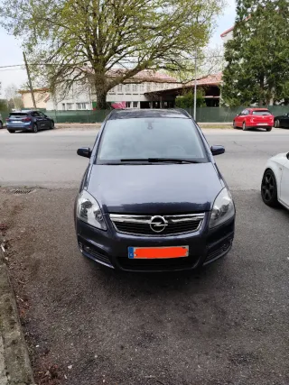 Opel Zafira 2005
