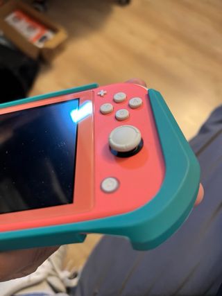 Nintendo Switch Lite Coral