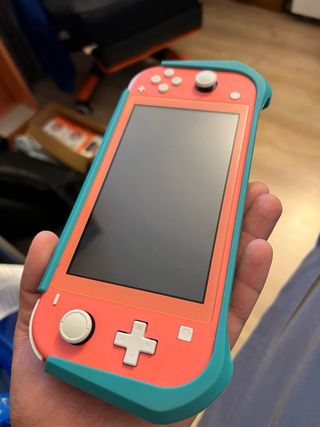 Nintendo Switch Lite Coral