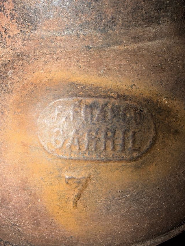 Olla Hierro Fundido F. FRANCO Nº 7 Antigua