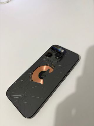 iPhone 15 Pro Nero 256 GB con scatola