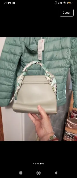 Abrigo acolchado verde