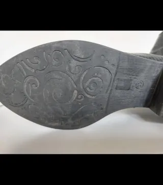 Botines Cowboy negros de piel Camila's