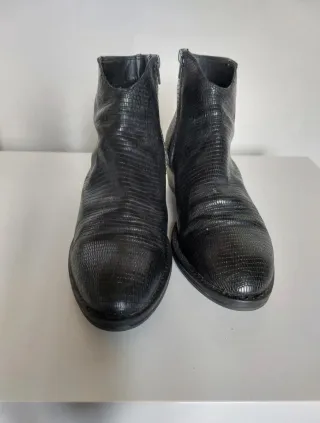 Botines Cowboy negros de piel Camila's