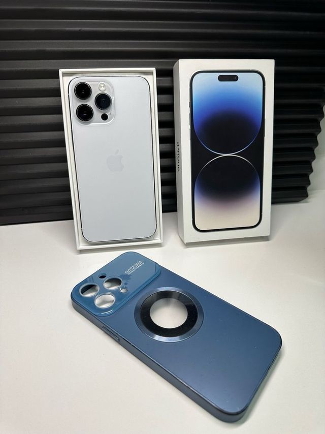 iPhone 14 Pro Max Azul/Plateado