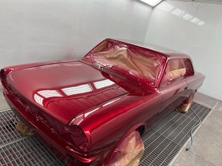 Taller de Chapa y pintura  cuarzo 14 Marbella.