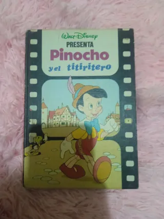 Los tres cerditos,pinocho y el titiritero...