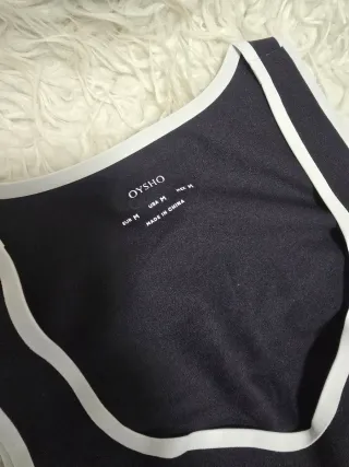 Sujetador deportivo Oysho negro