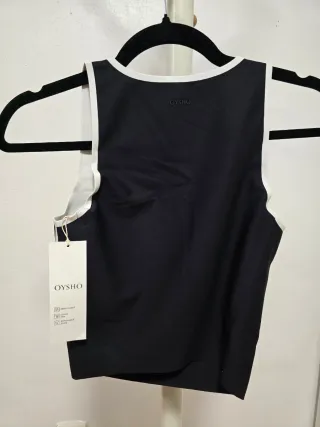 Sujetador deportivo Oysho negro