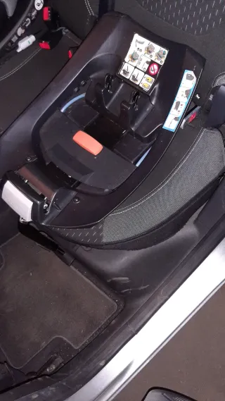 Cybex Cloud Q con Base Isofix