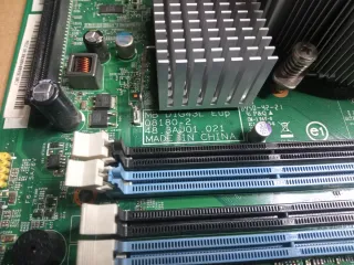 Lote informática. Pantallas portátiles+main pc+ps3