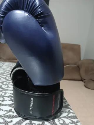 Guantes de boxeo azules