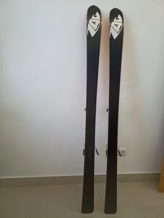 Esquís Freeride y Travesía