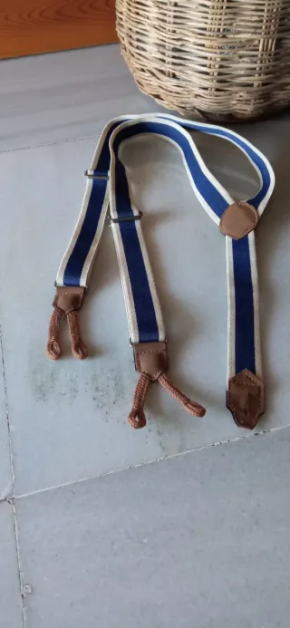 4 cinturones y 1 tirantes niño