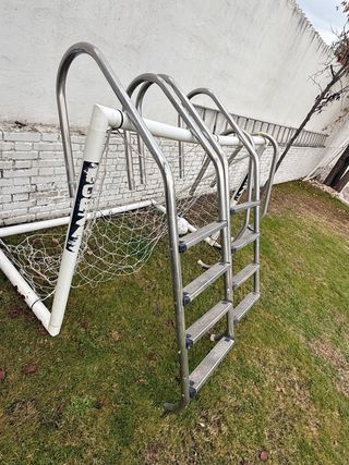 Escaleras de piscina aluminio