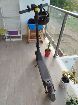 Patinete Eléctrico Negro