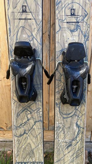 Sci Freeride Majesty