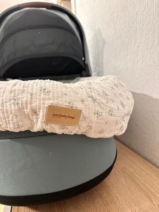 Capazo Cybex COTS azul turquesa con funda ínterior