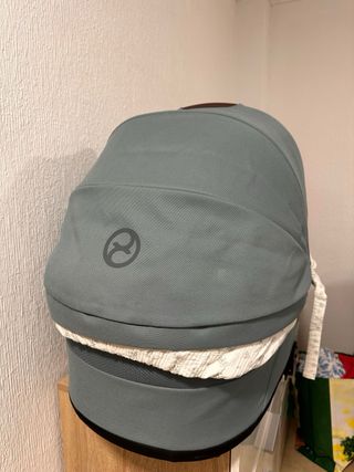 Capazo Cybex COTS azul turquesa con funda ínterior