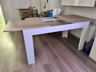 Mesa comedor extensible madera y blanco