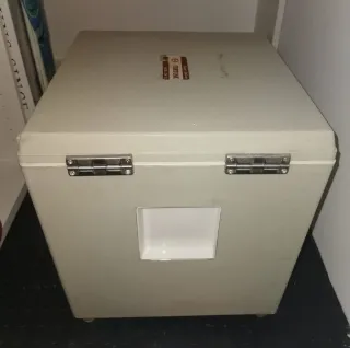 Frigorifero portatile anni '90