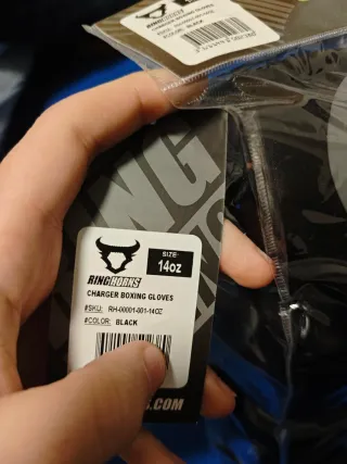 Guantes de Boxeo Ringhorns Charger 14oz by Venum
