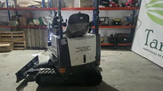 Miniexcavadora 1400 kg