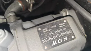 Miniexcavadora 1400 kg