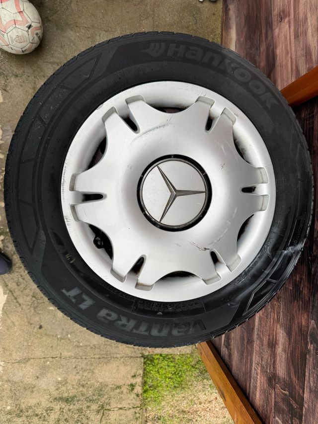 Llantas con Neumático Hankook Van 205/65R16c