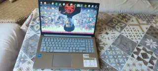 Portatile ASUS Vivobook X1504ZA i3-1215U 8GB RAM