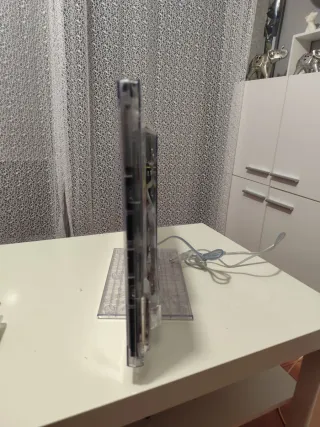 TV LED Suntech 24 trasparente