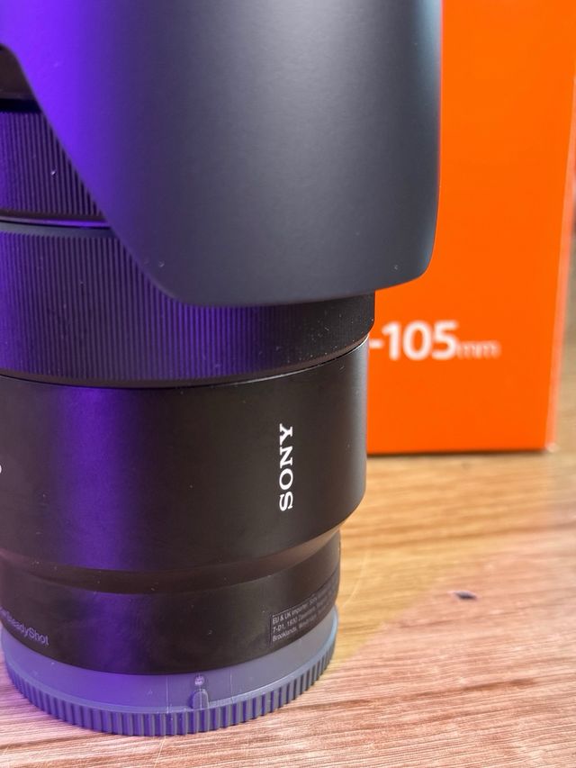 Objetivo Sony SELP18105G PZ 18-105mm f/4 G OSS