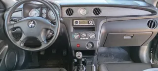 4X4 Mitsubishi Outlander 2005