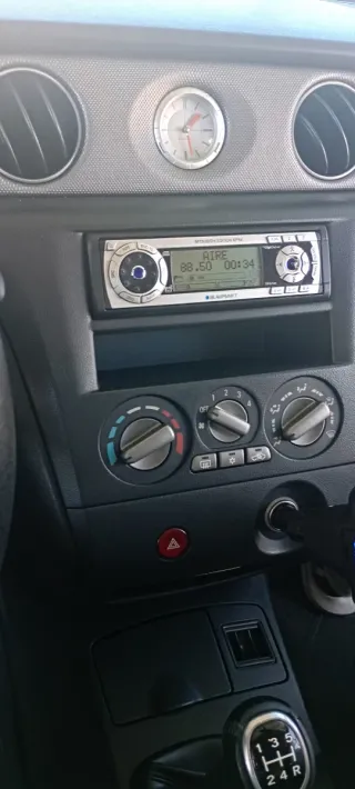 4X4 Mitsubishi Outlander 2005