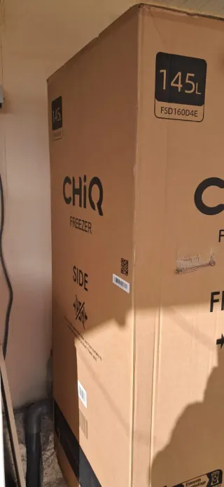 Congelador Vertical CHIQ 145L Negro