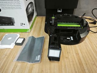 iRobot Roomba Combo J7 Plus Robot Aspirador
