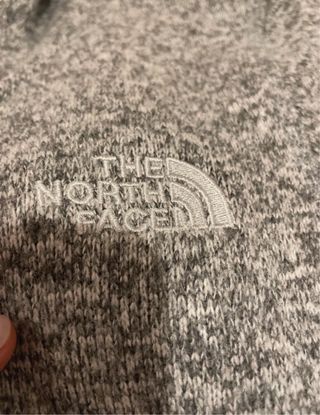 Chaqueta polar The North Face gris