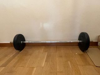 Barra de pesas con discos 5kg