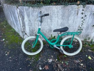 Bicicleta BH infantil retro verde