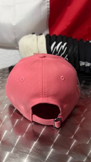 Gorra New Era Rosa 1999 World Series