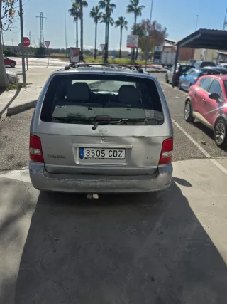 Kia Carnival 2.9 CRDi LX 7 PLAZAS