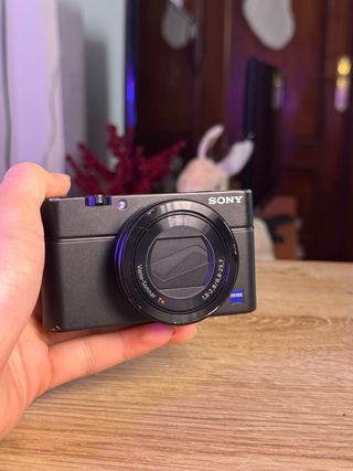 Sony RX100 III Cámara Digital