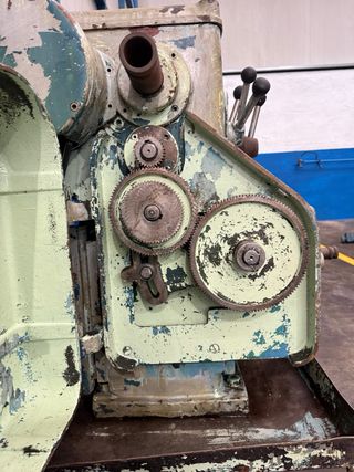 Torno UNITOR D470 2M E.P