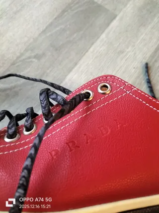Prada Sneakers Rosse